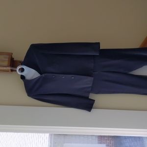 Larry Levine lined silk pant suit nwot. Size 10 petite Very dark navy or black?